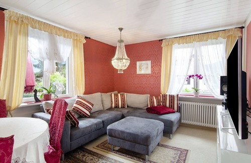 Stockach Apartment | Vacation Apartment "Flair Orchidee" with Balcony, Shared Garden & Sauna
