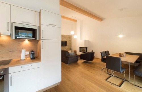 Tschagguns Apartment | Vacation apartment in the Montafon: balcony, mountain views & free parking