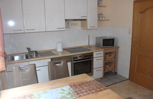 Elmstein Apartment | Vacation apartment in a fantastic location with unobstructed views over Elmstein