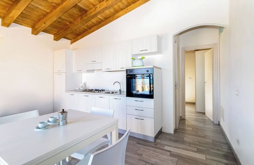 Paduledda Apartment | Vacation Apartment “Case Aquafan Mare” with Sea View, Pool & Terrace