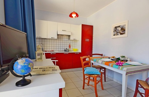 Cavo Apartment | Vacation Apartment "La Pergola al Cavo" with Sea View, Pool & Terrace