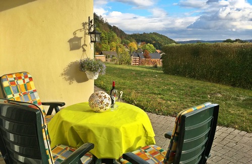 Dreislar House | Vacation apartment Landglück *breathe in nature*
