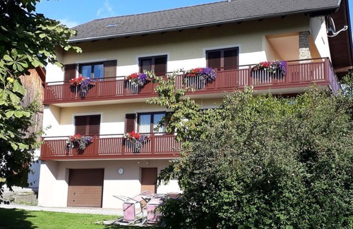 Strallegg Apartment | Vacation apartment main house - Holiday apartment Wiener