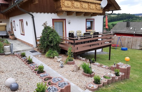 Lam Apartment | Vacation apartment Waldesruh Switch off - relax - feel good 3 bedrooms