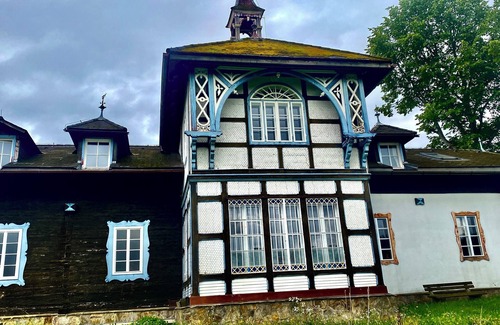 Trahuetten Apartment | Vacation apartment with history.Alban Berg Villa Trahütten! Pet friendly!