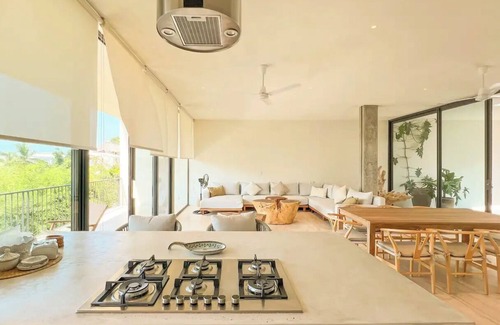 La Manzanilla House | Vacation at Casa Tamarindo in La Manzanilla: The Perfect Family Getaway