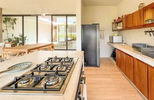 La Manzanilla House | Vacation at Casa Tamarindo in La Manzanilla: The Perfect Family Getaway