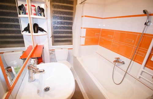 Ujlipotvaros Apartment | Vacation Budapest Apartment
