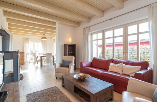 Ostvorpommern House | Vacation cottage Karnin B, Germany