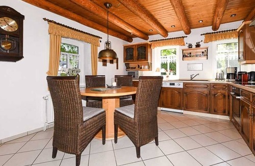 Westerholt House | Vacation cottage Lüttje Cottage