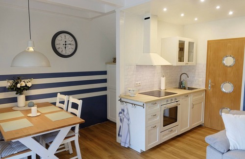 Neugarmssiel Apartment | Vacation cottage Seeschwalbe