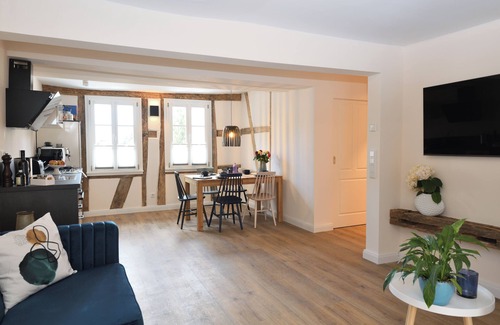 Heppenheim Apartment | Vacation apartment "Nibelungen" - Spacious apartment with roof terrace