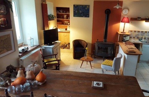 Pommerit-le-Vicomte House | Vacation home in the Breton countryside, only 30 minutes from the sea!
