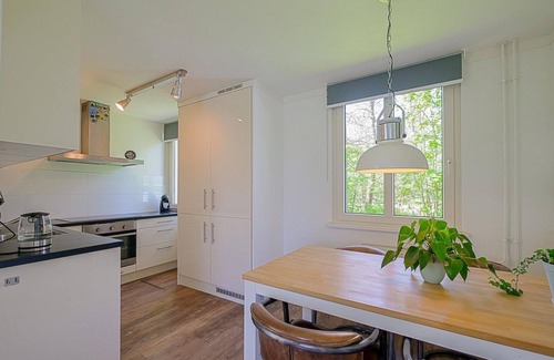 Julianadorp aan zee House | Vacation home Zeevogel: Quiet and Green Stay at Park de Keizerskroon in Julianadorp aan Zee, Close to Beach and Center for a Perfect Vacation!