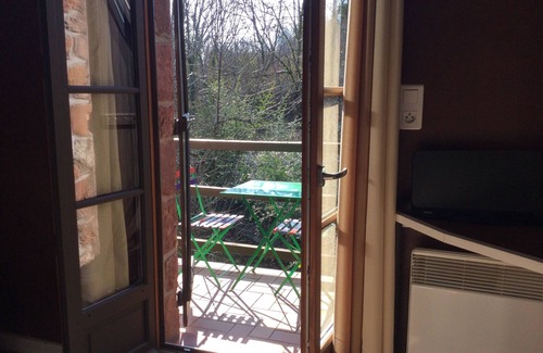 Collonges-la-Rouge House | VACATION HOME IN COLLONGES LA ROUGE