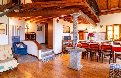 Pianello del Lario House | Vacation home Bragna by Interhome