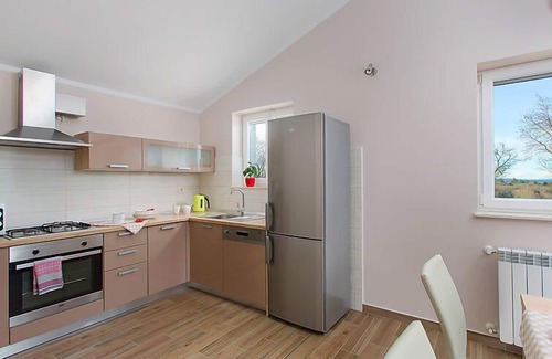 Bartici House | Vacation home Bura by Interhome
