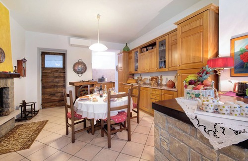 Villongo House | Vacation Home "Cascina Nonna Nina" with Private Terrace and 2 Balconies