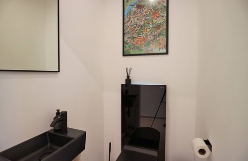 Altstadt House | Vacation home directly on the Moselle in Trier. New building for 6 people with parking space