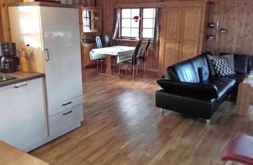 Virserum House | Vacation home directly on the lake, boat, sauna