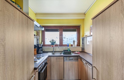 Wissel House | Vacation Home "Haus Seestern" with Private Terrace, Private Garden & Wi-Fi