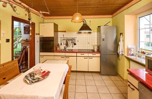 Hunerbach House | Vacation home Im Räubernest - 6-bed vacation home, bath/WC, 3 bedrooms, up to 8 pers.