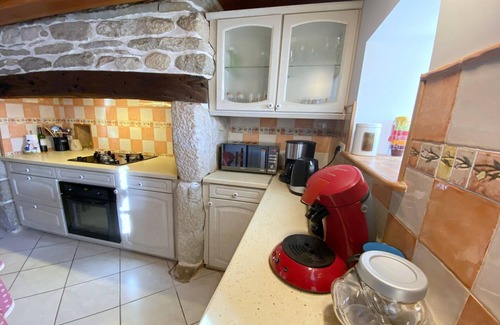 Primelin House | Vacation Home in Brittany near Pointe du Raz
