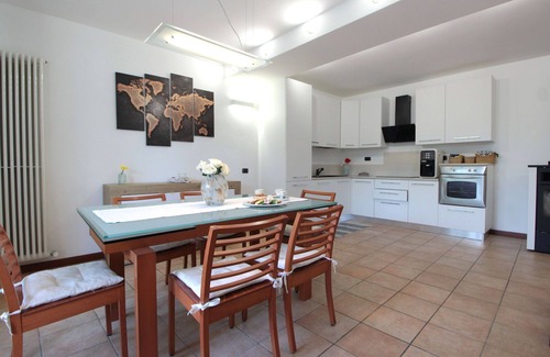 Castelcucco House | Vacation Home in Castelcucco with 3 bedrooms sleeps 6