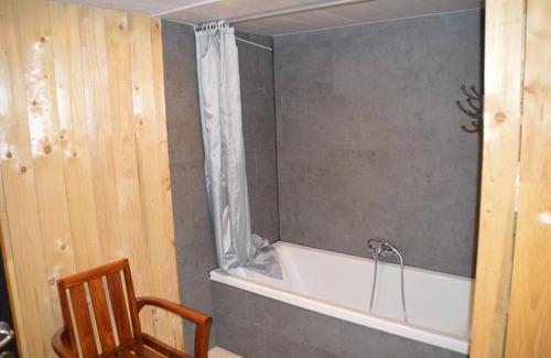 Verviers House | Vacation home in Verviers with private indoor pool