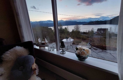 Jondal House | Vacation home, Jondal on the Hardangerfjord Norway