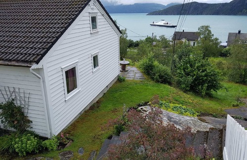 Jondal House | Vacation home, Jondal on the Hardangerfjord Norway