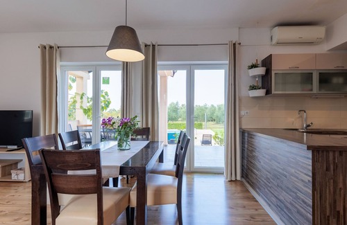 Policnik House | Vacation home Josipa by Interhome