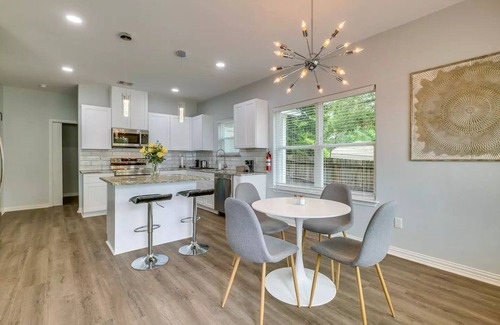 Onalaska House | Vacation Home Lake Livingston!