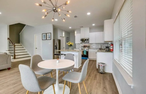 Onalaska House | Vacation Home Lake Livingston!
