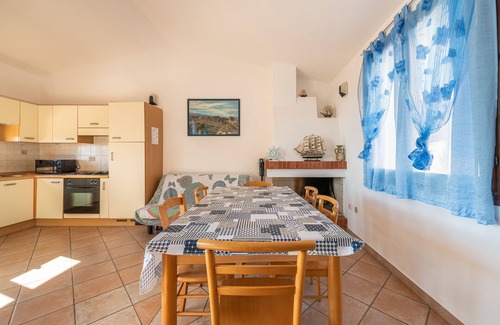 Villaputzu House | Vacation Home "Le Gemelle Al 212" with Sea View, Private Garden and A/C