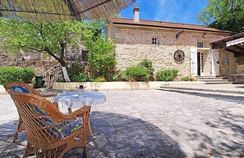 Siveric House | Vacation home Lilić by Interhome