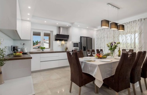 Tribulje House | Vacation home Matea by Interhome