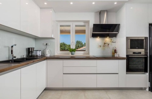 Tribulje House | Vacation home Matea by Interhome