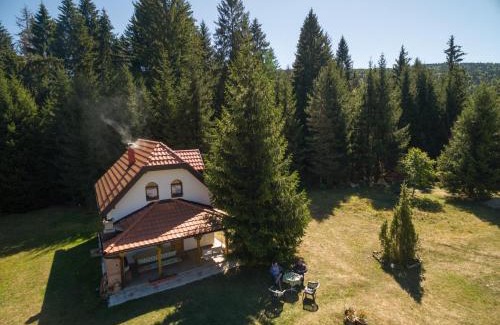 Beserovina House | Vacation home Miki