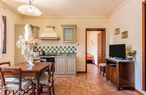 Montecarlo Other | Vacation Home "Mughetto" with Shared Pool, Terrace & Wi-Fi
