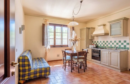 Montecarlo Other | Vacation Home "Mughetto" with Shared Pool, Terrace & Wi-Fi
