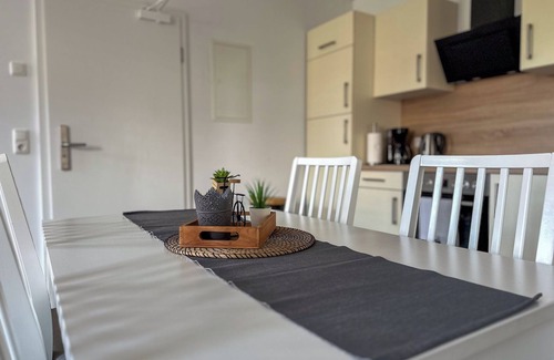 Idafehn Apartment | Vacation home Natura in a beautiful nature reserve, wifi and a view of the countryside