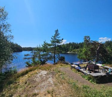 Fargelanda House | Vacation home near lake and nature