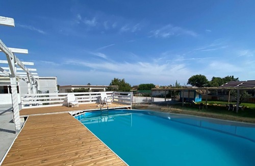 Oliva House | Vacation Home "Piano" near Beach with Shared Pool & Wi-Fi