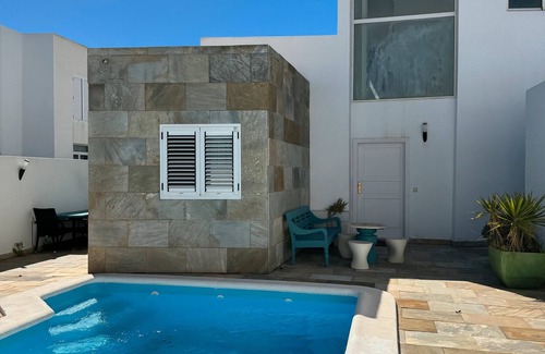 Tahiche House | Vacation Home 'Preciosa' with Mountain View, Wi-Fi and Air Conditioning