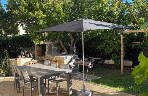 Palau-del-Vidre House | Vacation home rental in Palau del vidre