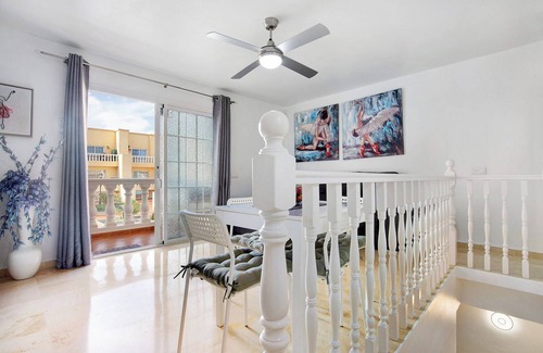 Caleta de Fuste House | Vacation Home "Sol y Mar Caleta de Fuste" with Shared Pool, Garden & Wi-Fi