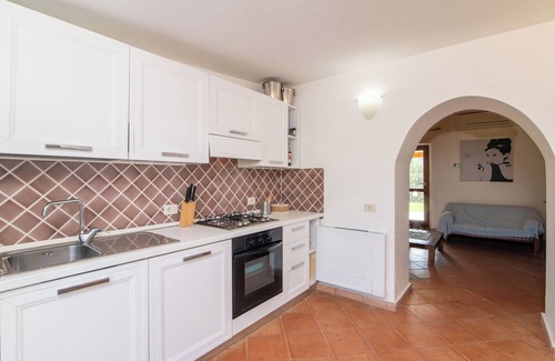Baja Sardinia House | Vacation Home “Susy House” close to the Beach with Sea View and Garden
