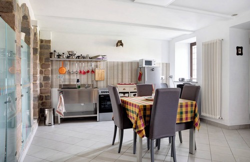 Priocca House | Vacation Home "Sweet Life" with Shared Pool, Private Terrace & Wi-Fi