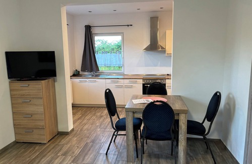 Lahnstein House | Vacation home "Taunusblick" - bedroom, living room, kitchen, bathroom - near Koblenz